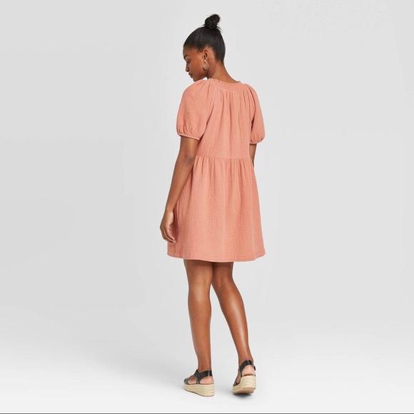 NWT Universal Thread Smocked Gauze Dress - Picture 4 of 5